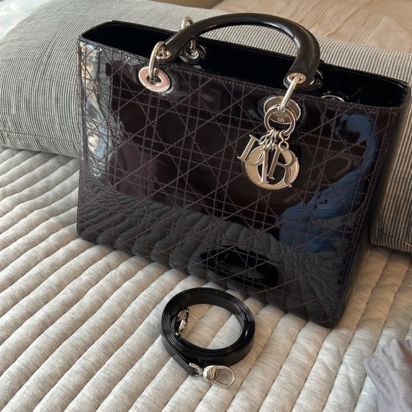 Lady Dior Patent Leather Cannage Large with Strap - Picture 5 of 12